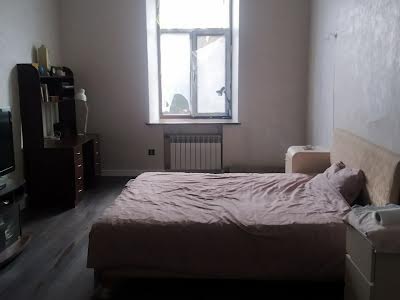 квартира по адресу Свободы ул., 4