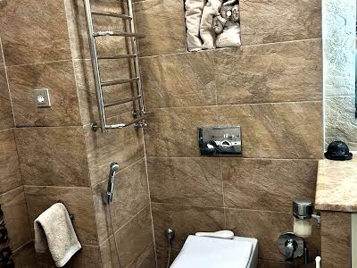 квартира за адресою Авіаконструктора Ігоря Сікорського вул. (Танкова), 4-Б
