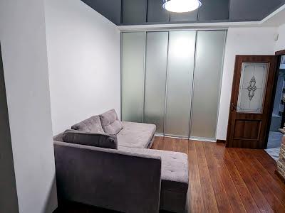 квартира за адресою Івана Пулюя вул., 40