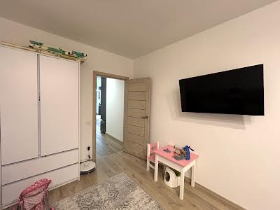 квартира за адресою Приозерний бульв., 5