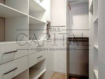 квартира по адресу Полтавская ул., 10