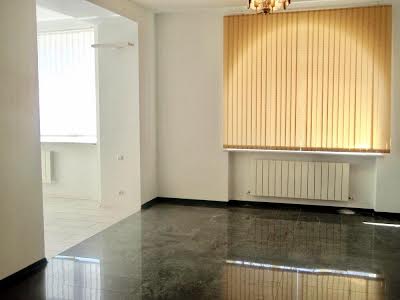комерційна за адресою Французький бульв., 35