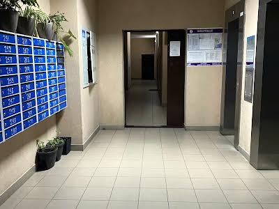 квартира по адресу Драгоманова ул., 2Б