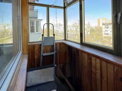 квартира за адресою Івана Котляревського бульв. (Праці), 1