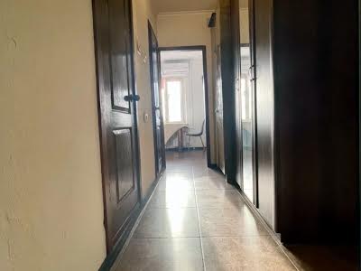 квартира за адресою Ревуцького вул., 11-в