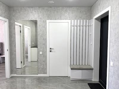 квартира за адресою Причальна вул., 12