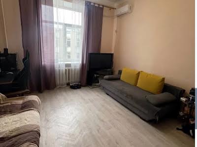 квартира по адресу Короленко ул., 2
