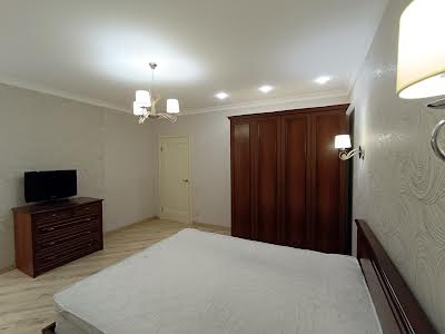 квартира за адресою Сергія Данченка вул., 30