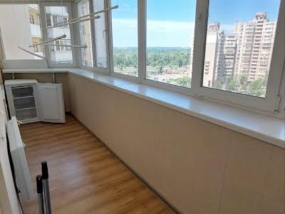 квартира за адресою Оноре де Бальзака вул., 4-А