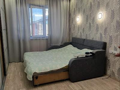 квартира за адресою Олексія Вадатурського вул. (Маршала Малиновського), 18
