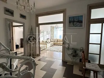 квартира за адресою Дмитрівська вул., 69