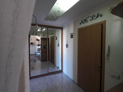 квартира за адресою Йорданська вул. (Лайоша Гавро), 5-А