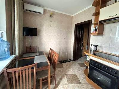 квартира по адресу Новаторов ул., 22-А