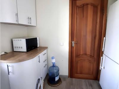 квартира по адресу Ореста Левицкого ул. (Академіка Курчатова), 3
