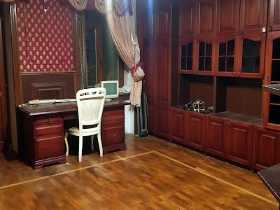 квартира за адресою Івана Мазепи вул. (Січневого Повстання), 14