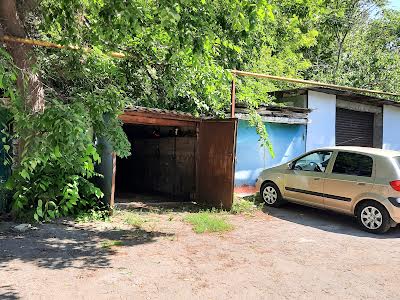 комерційна за адресою Рибальська Балка вул., 5