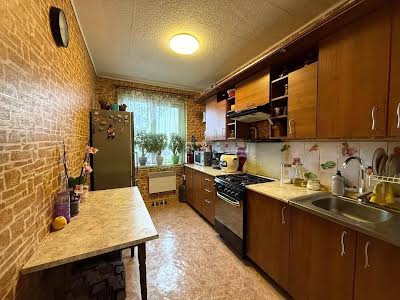 квартира за адресою Минайська вул., 3
