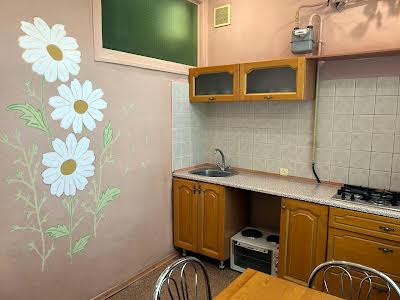 квартира за адресою Металургів просп., 25