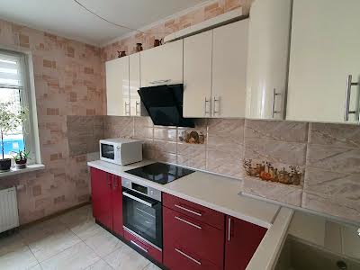 квартира за адресою Сергія Данченка вул., 3