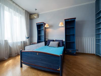 квартира по адресу Дмитриевская ул., 13-А