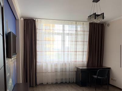 квартира за адресою Воскресенська вул., 16в