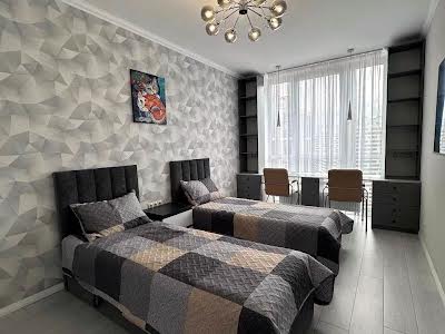 квартира по адресу Олександра Олеся ул., 10
