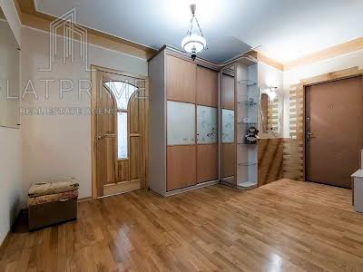 квартира за адресою Оноре де Бальзака вул., 86