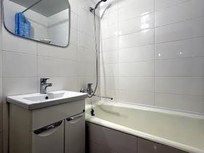квартира за адресою Оноре де Бальзака вул., 18