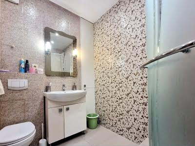 квартира за адресою Регенераторна вул., 4 к5