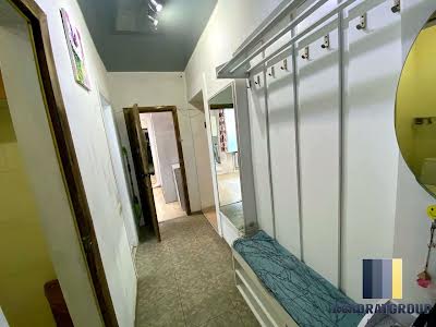 квартира по адресу Павла Чубинского ул., 1