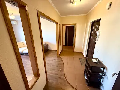 квартира по адресу Ревуцкого ул., 21
