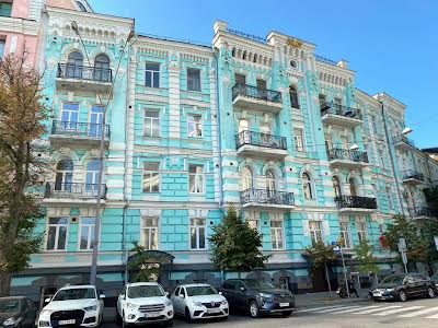 квартира за адресою Десятинна вул., 1/3