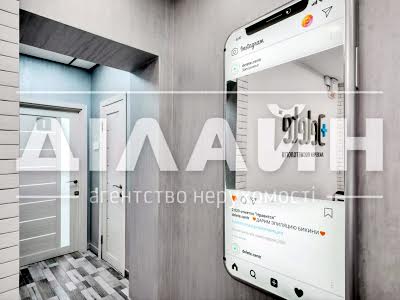 комерційна за адресою Перемоги вул., 5