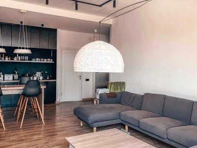 квартира за адресою Середньофонтанська вул., 19-А