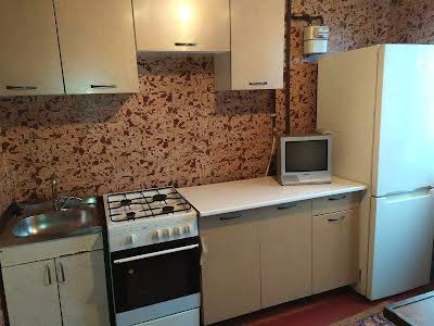 квартира за адресою Героїв України вул. (Героїв Сталінграду), 16