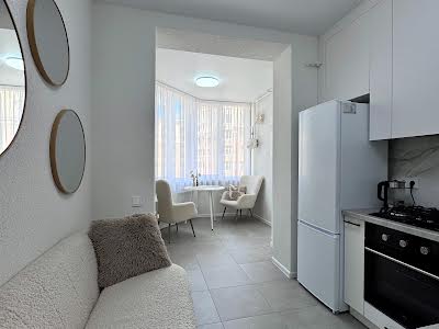квартира за адресою Клубна, 12