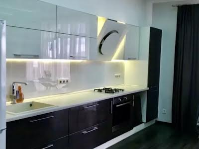 квартира за адресою Замковецька вул., 104