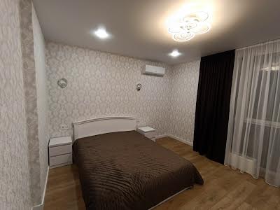 квартира по адресу Виктора Некрасова ул. (Північно-Сирецька), 12А