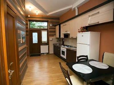 квартира по адресу Госпитальная ул., 24