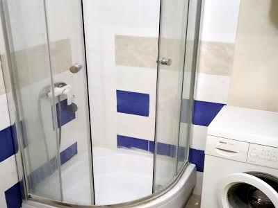 квартира за адресою Поїзна вул., 4а