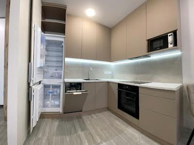 квартира за адресою Михайла Максимовича вул. (Онуфрія Трутенка), 26-Б