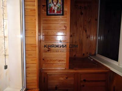 квартира за адресою Ревуцького вул., 44-Б