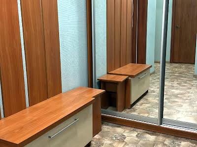 квартира за адресою Олени Пчілки вул., 4