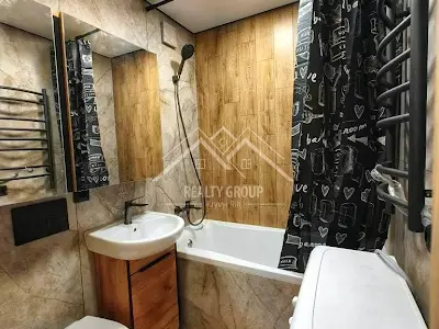 квартира за адресою Степана Тільги вул. (Революційна), 35