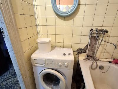квартира за адресою Юрія Литвинського вул. (Російська), 82-А