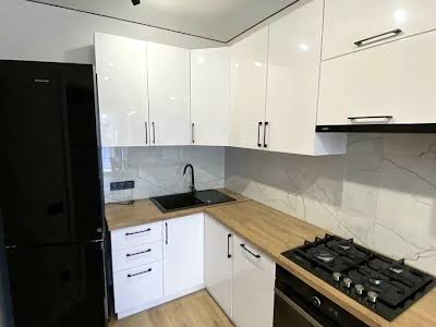 квартира за адресою Угорська, 12