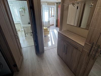 квартира за адресою Оболонський просп., 15-Б