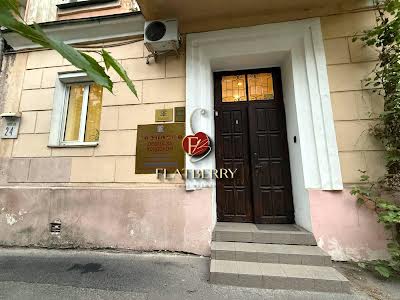 комерційна за адресою Волоська вул., 24а
