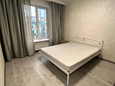 квартира по адресу Героев Небесной Сотни просп., 16/22