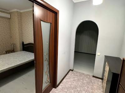 квартира за адресою Райдужний масив вул., 8/1
